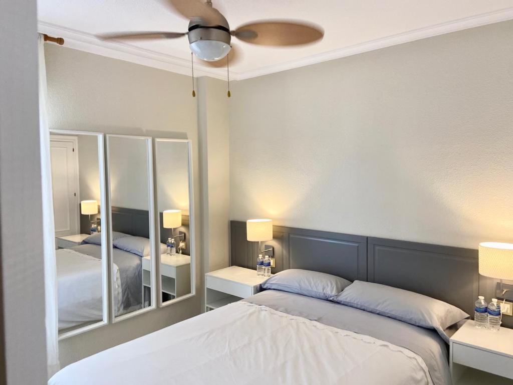 Precioso Apartamento Los Remedios Triana Plaza Espana Y Centro Historico Sevilla Exterior foto