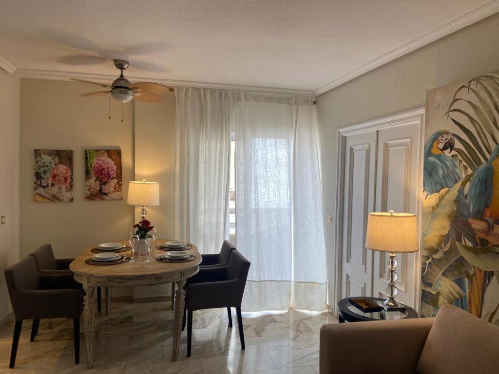 Precioso Apartamento Los Remedios Triana Plaza Espana Y Centro Historico Sevilla Exterior foto